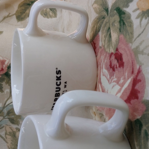 Starbucks Seattle 71' Washington Classic White Coffee Mug Set 2018 Collection - Picture 4 of 15